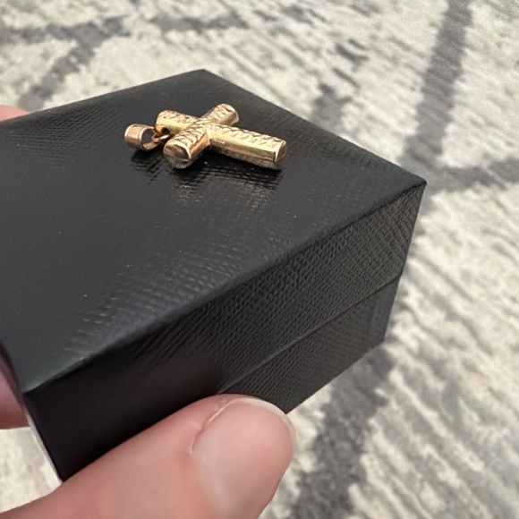 14K Yellow Gold Cross Pendant - Picture 2 of 4